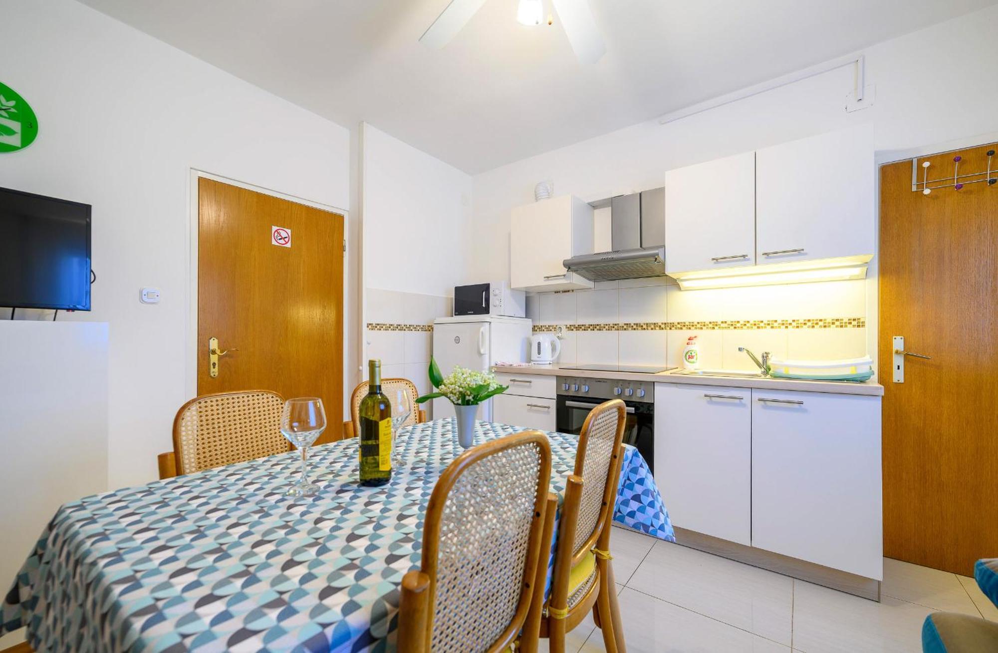 Stela Apartments Zablaće الغرفة الصورة